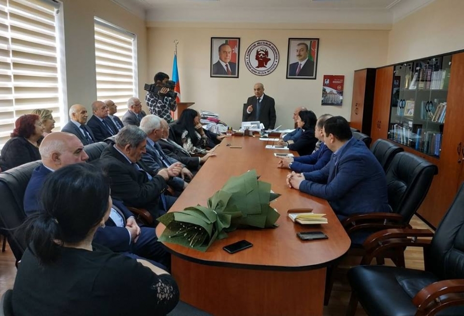 Dilçilik İnstitutunda professor Oruc Musayevin 90 illik yubileyi qeyd olunub
