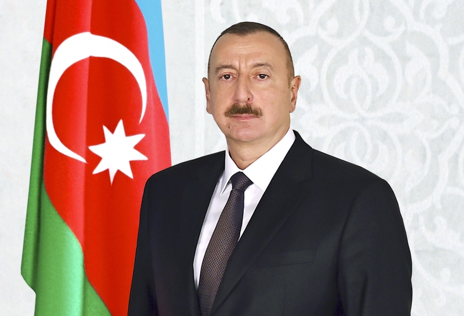 Prezident İlham Əliyev Ukraynanın yeni seçilmiş Prezidenti Vladimir Zelenskini təbrik edib