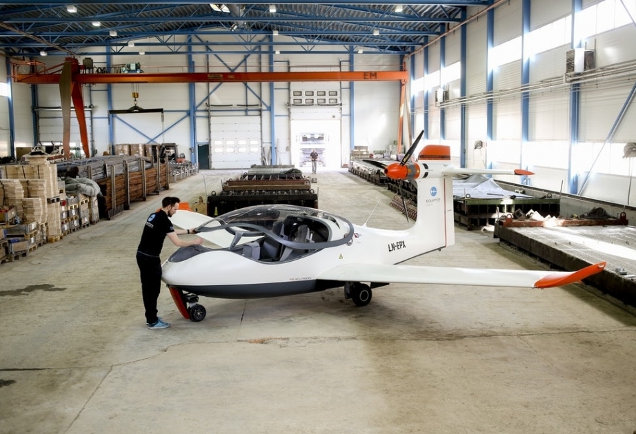 Norveçdə elektrik mühərriki ilə işləyən amfibiya təyyarə havaya qalxıb