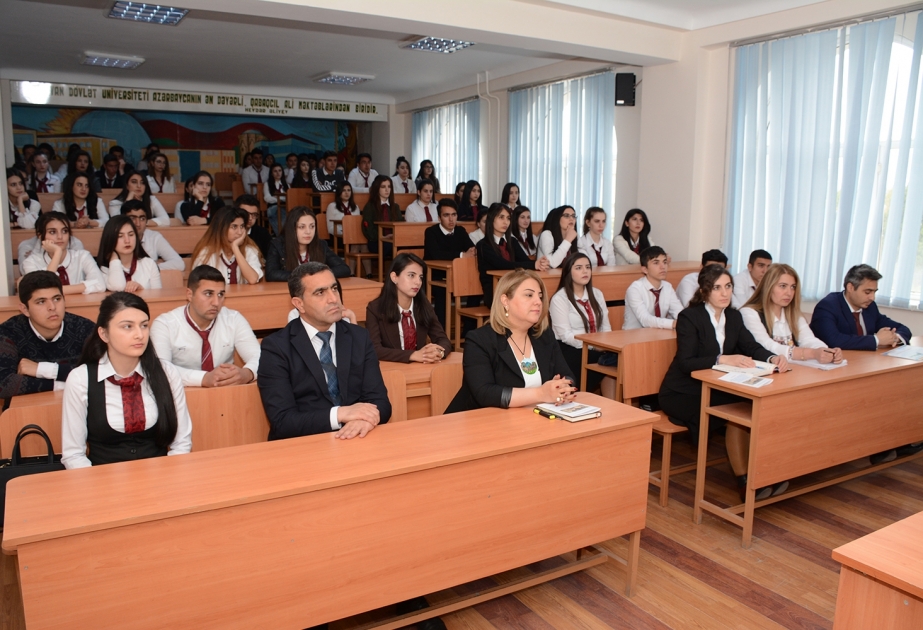 Naxçıvan Dövlət Universitetində yazı müsabiqəsi: “Kitab əlçatmaz xəzinələrin açarı, bəşəri sərvətdir”