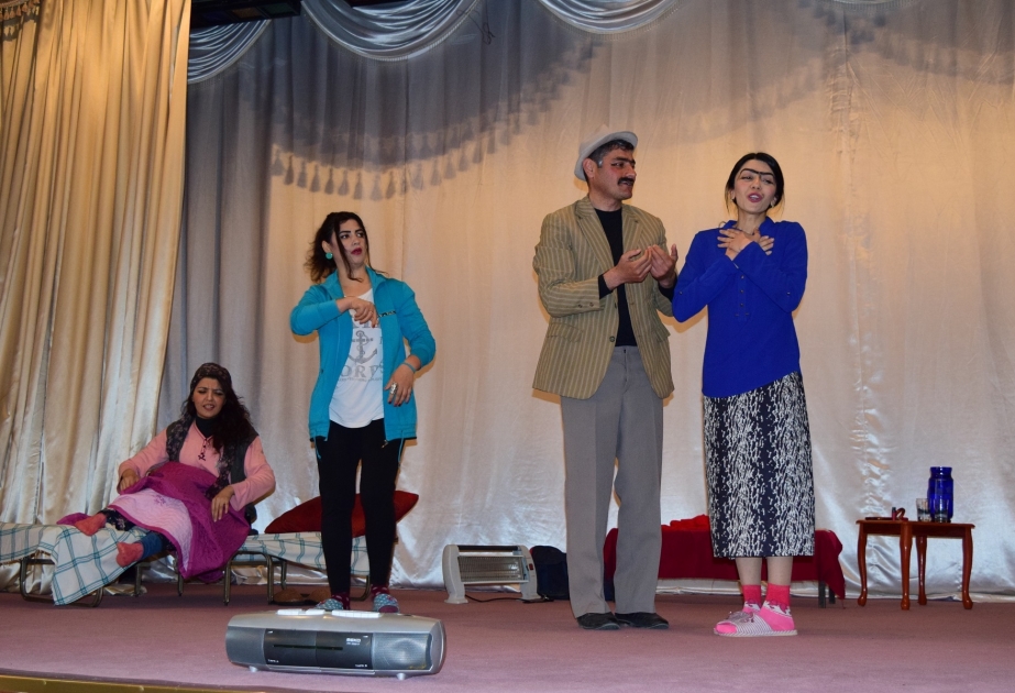“Qadınlar” Yevlax şəhər Xalq teatrının səhnəsində