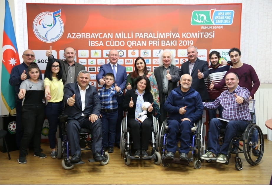 “Ruhun zəfəri” adlı plakat müsabiqəsinə yekun vurulub