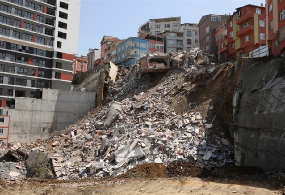 İstanbulda çökmə təhlükəsi olan 26 bina boşaldılıb