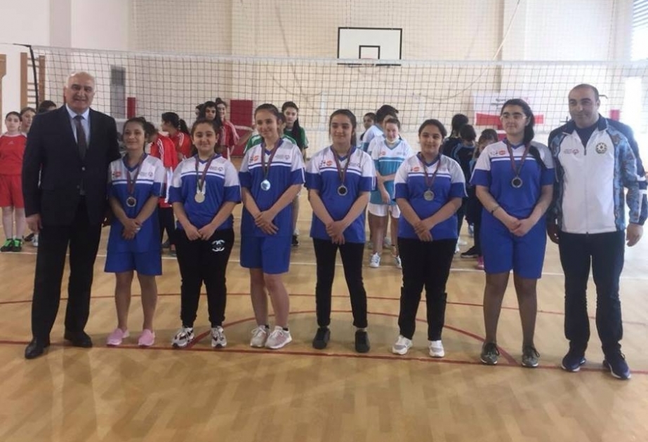Xüsusi olimpiyaçı qızlar arasında voleybol üzrə respublika seçmə yarışları keçirilib