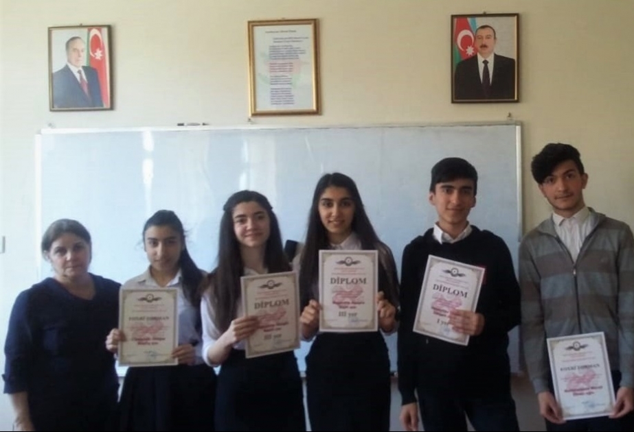 Nəsiminin 650 illik yubileyinə həsr olunmuş qəzəl müsabiqəsinin qalibləri mükafatlandırılıb