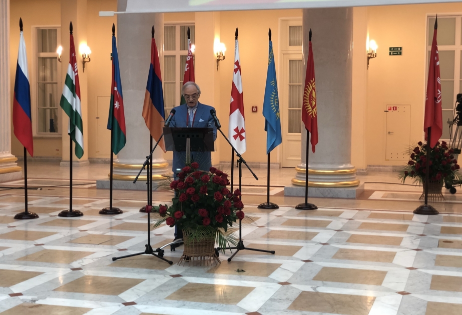 Polad Bülbüloğlu: Bakı əslində Qəhrəman şəhərdir