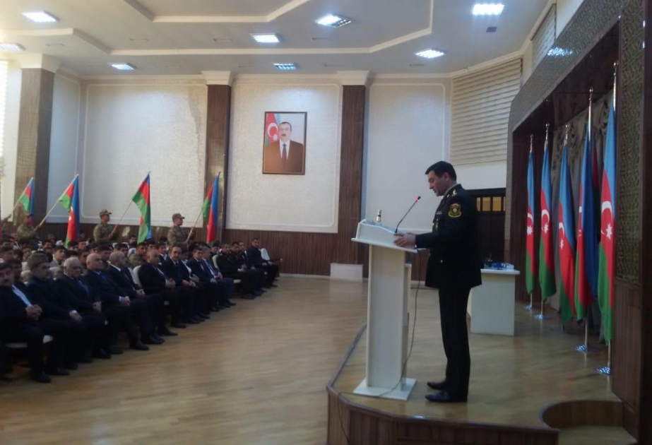 Hərbi xidmətini başa vurmuş gənclərin Kürdəmirdə təntənəli qarşılanması mərasimi olub