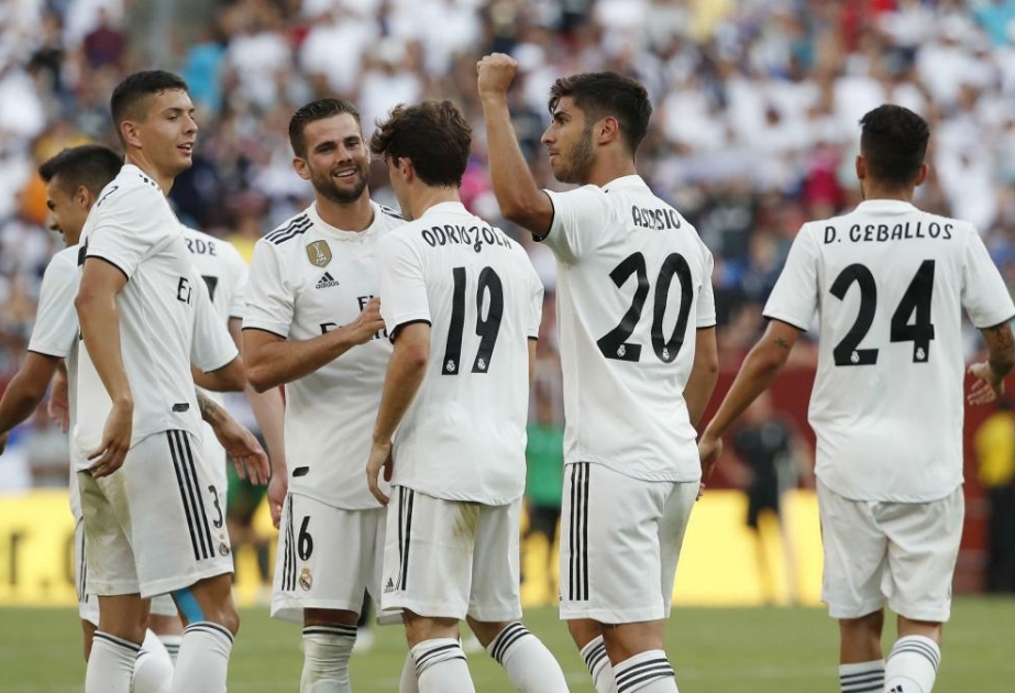Zinəddin Zidan yayda 5 futbolçusunu transfer etmək fikrindədir