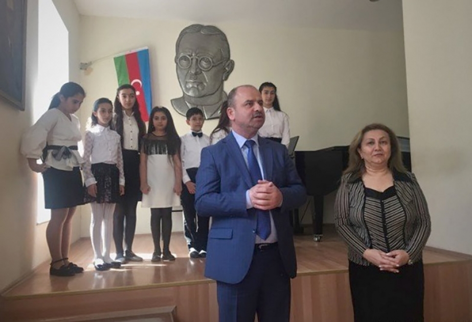 Uşaq musiqi məktəbində dünya bəstəkarlarının əsərləri səsləndirilib