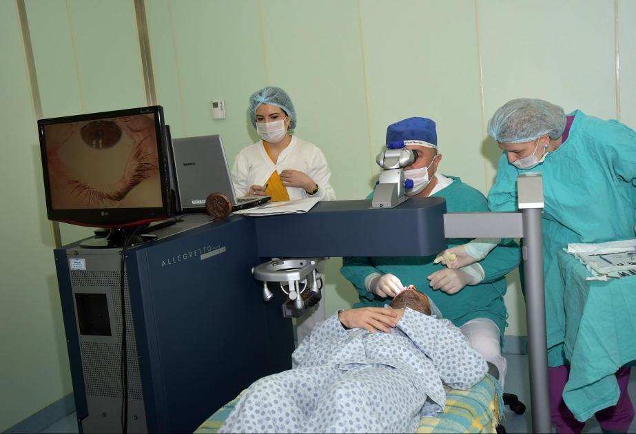 Azərbaycan Tibb Universitetin imtiyazlı tələbələri ödənişsiz əməliyyat olunublar