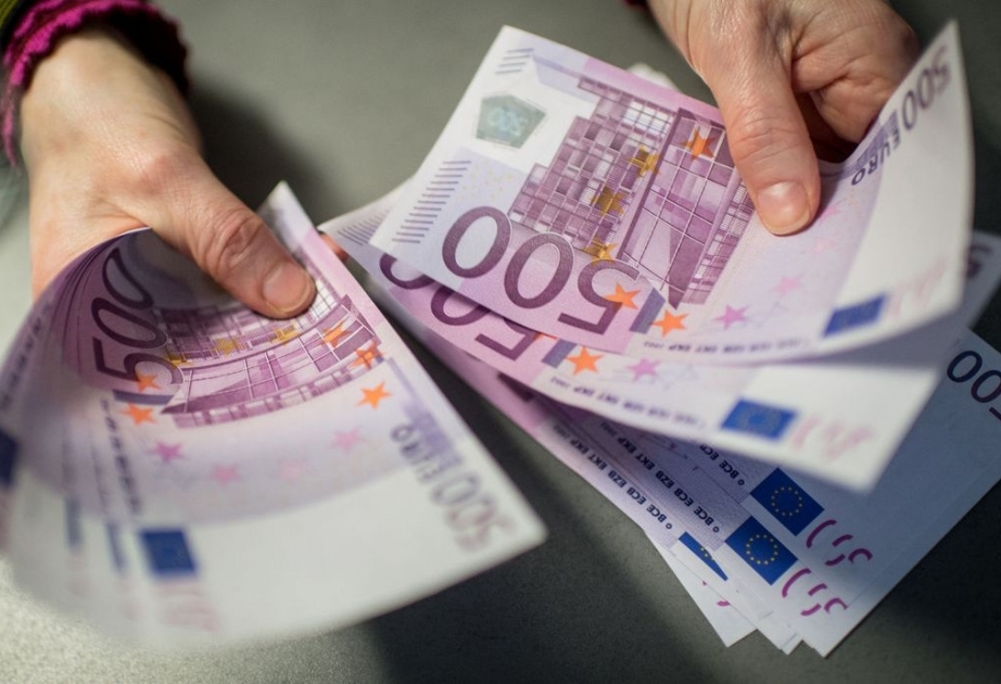 Avstriya Milli Bankı 500 avroluq əsginasların təkrar tədavülə buraxılmasını dayandırıb