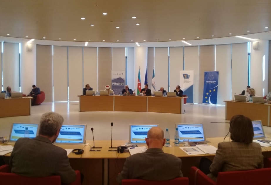 مؤتمر الحوار بين منتسبي الأديان ومكافحة التطرف يستمر بجلسات نقاش