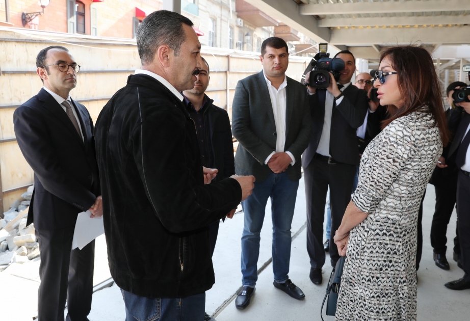 La première vice-présidente Mehriban Aliyeva prend connaissance des travaux en cours à Itchericheher
