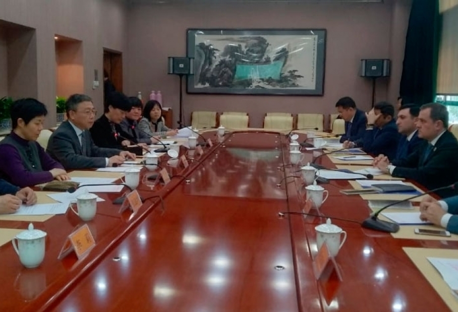 Azerbaiyán y China discuten las perspectivas de desarrollo de la cooperación educativa