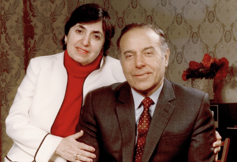 Heute ist Geburtstag von weltberühmter Ophthalmologin Zarifa Aliyeva