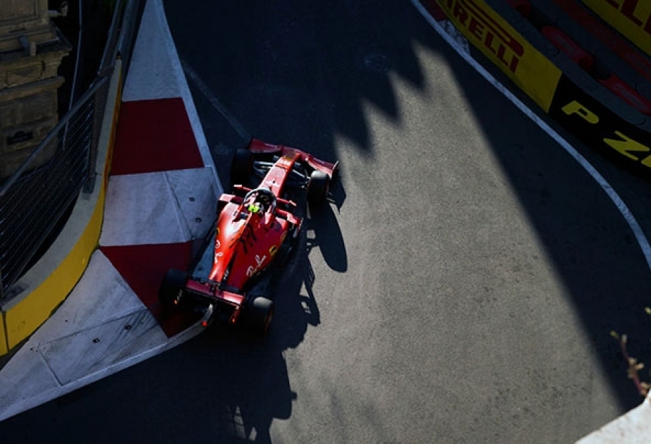 Росберг обвинил "Ferrari" в ошибке Леклера в Баку