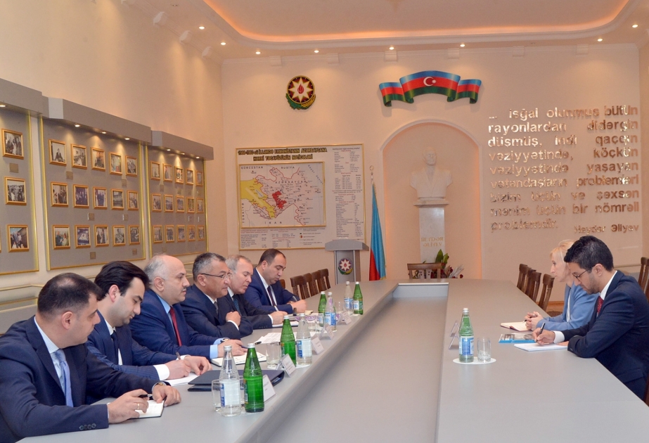 Azərbaycanda qaçqınlar və məcburi köçkünlərlə iş üzrə düşünülmüş və səmərəli dövlət siyasəti həyata keçirilir