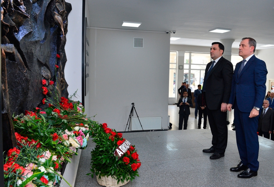 Neft və Sənaye Universitetində 30 aprel terror aktı qurbanlarının xatirəsi yad edilib