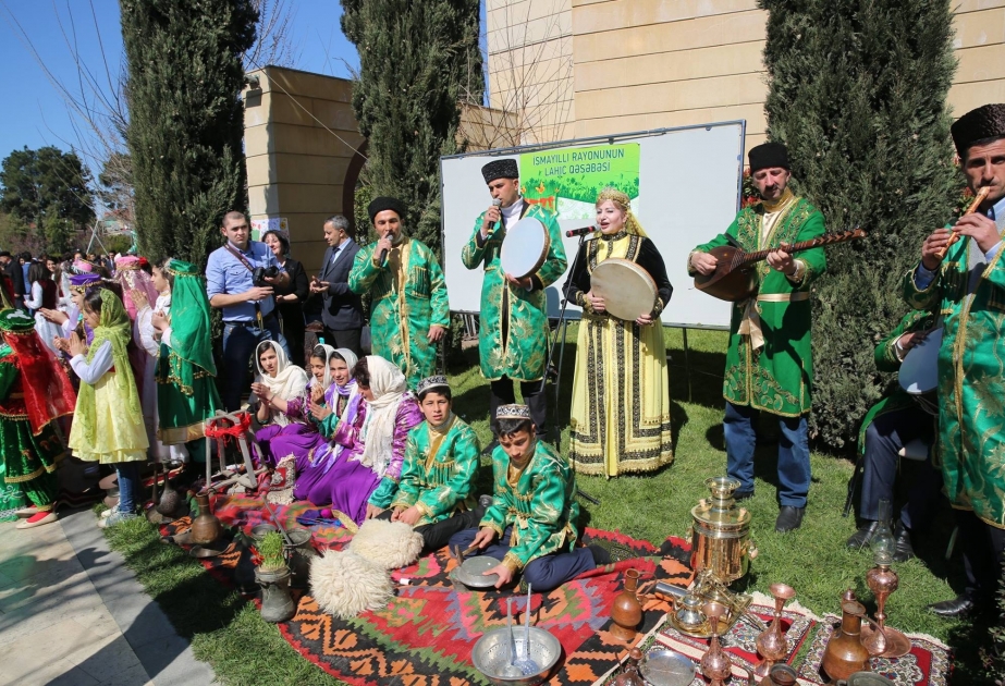 Lahıc folklor kollektivinə “Xalq kollektivi” statusu verilib