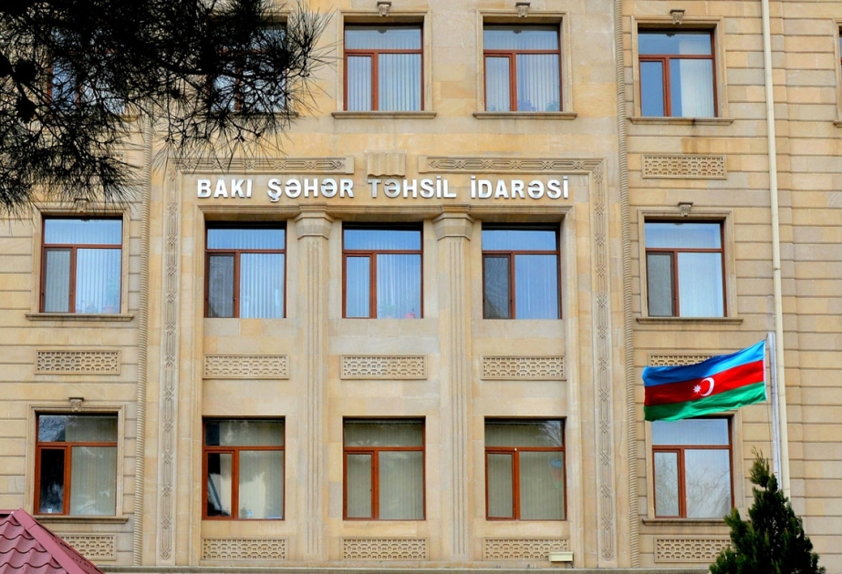 Paytaxtın üç rayonu üzrə müəllim və valideynlərin müraciətləri dinləniləcək