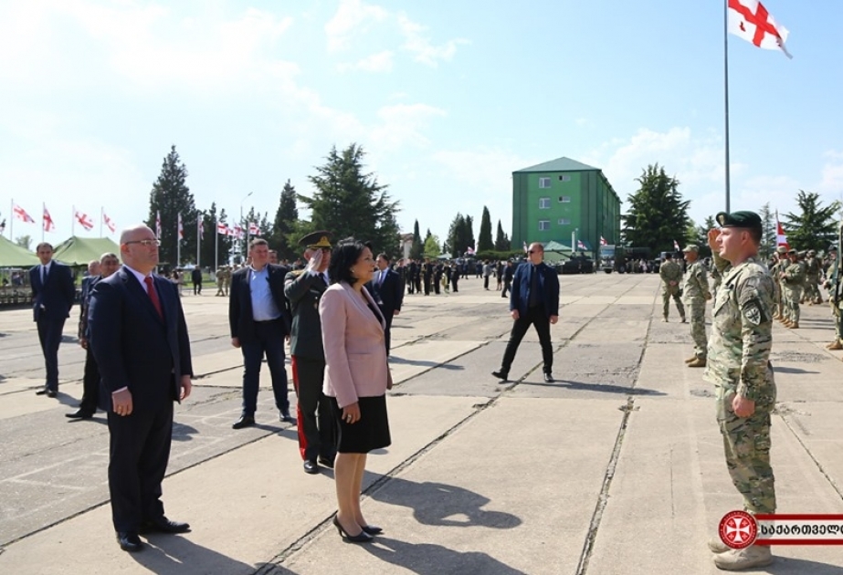 Gürcüstanda Silahlı Qüvvələr Günü qeyd olunub