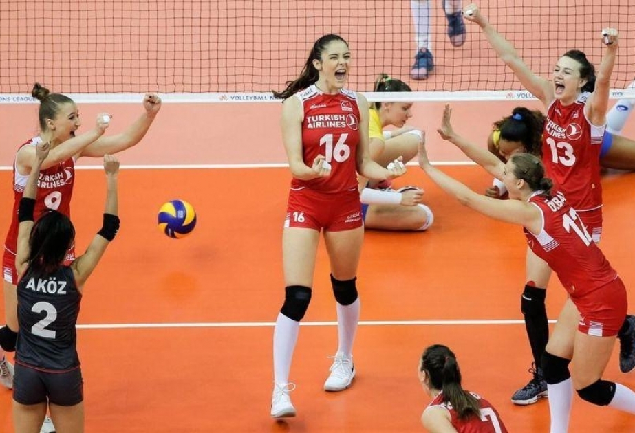 Azərbaycan voleybolçusu Fransa çempionatının yarımfinal mərhələsinə yüksəlib