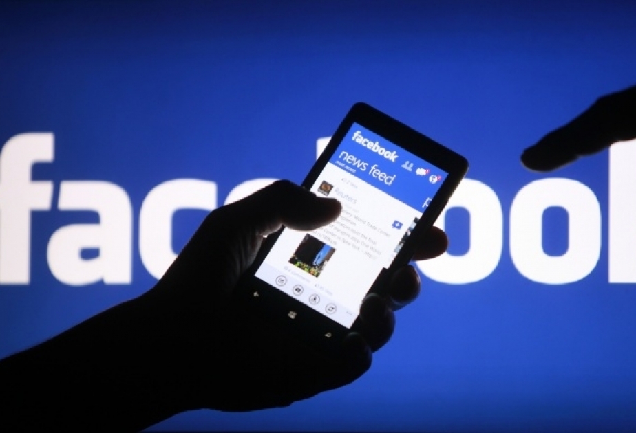 Facebook se rediseña para dar más preeminencia a los grupos y las historias