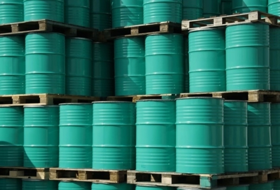 Oil prices decrease on world markets