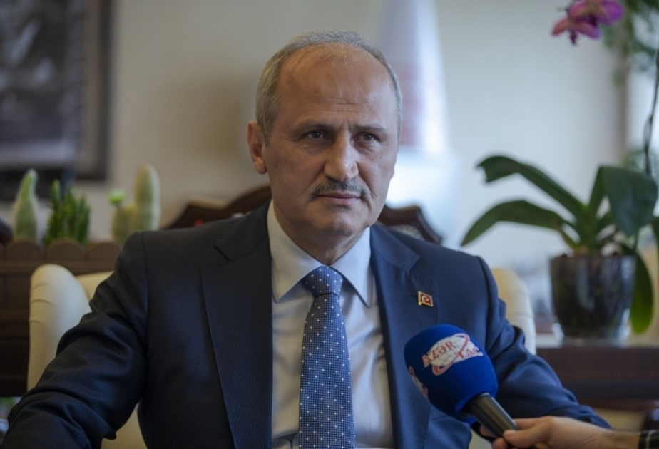 Türkischer Minister: Türkei begrüßt Projekte von großen Ausmaßen, die Aserbaidschan im Verkehrsbereich realisiert