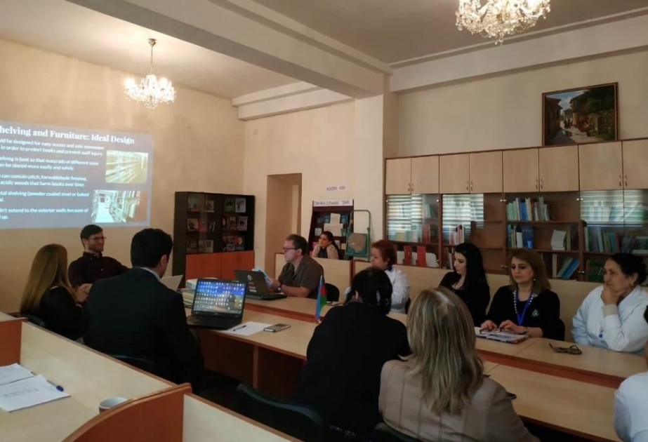 Pedaqoji Universitetdə “Kitabxana fondunun mühafizəsi və kitabların saxlanılması” mövzusunda təqdimat