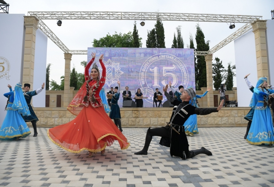Heydər Əliyev Fondu Ağdamda konsert proqramı təşkil edib VİDEO