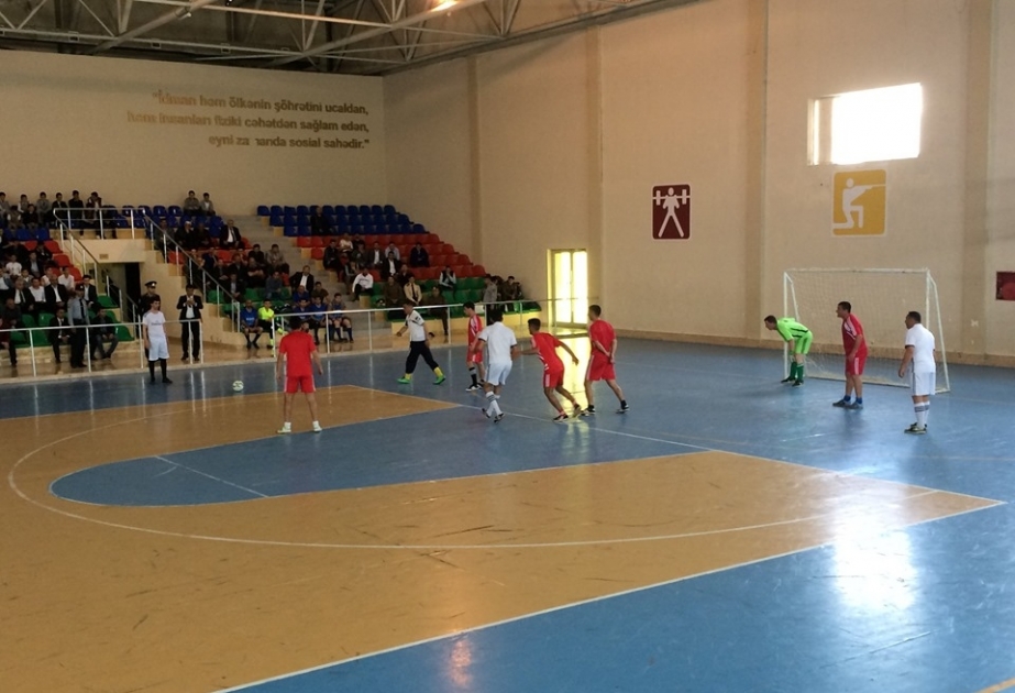Salyanda mini futbol üzrə rayon birinciliyinə start verilib