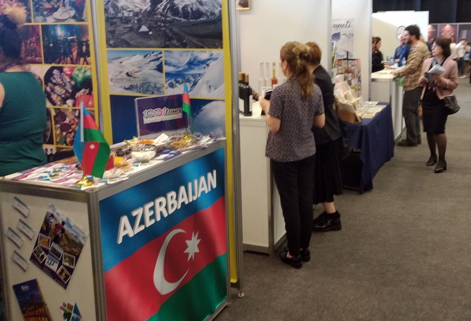 Azerbaiyán participa en la feria de turismo de Tiflis