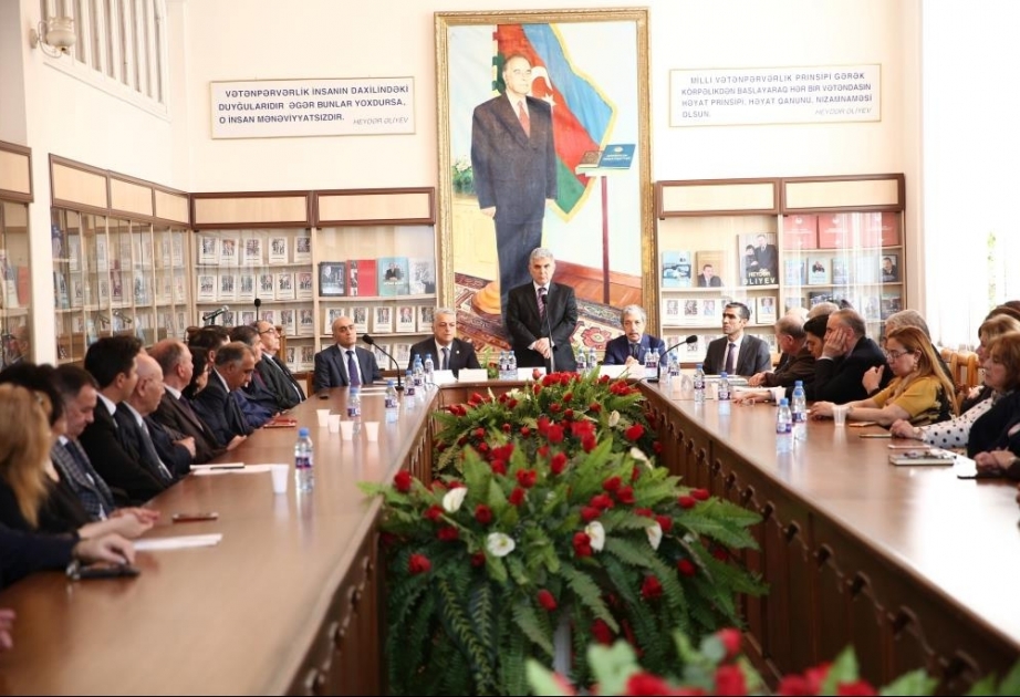 Elmi konfrans: Heydər Əliyev və Azərbaycanda intellektual potensialın davamlı inkişafı
