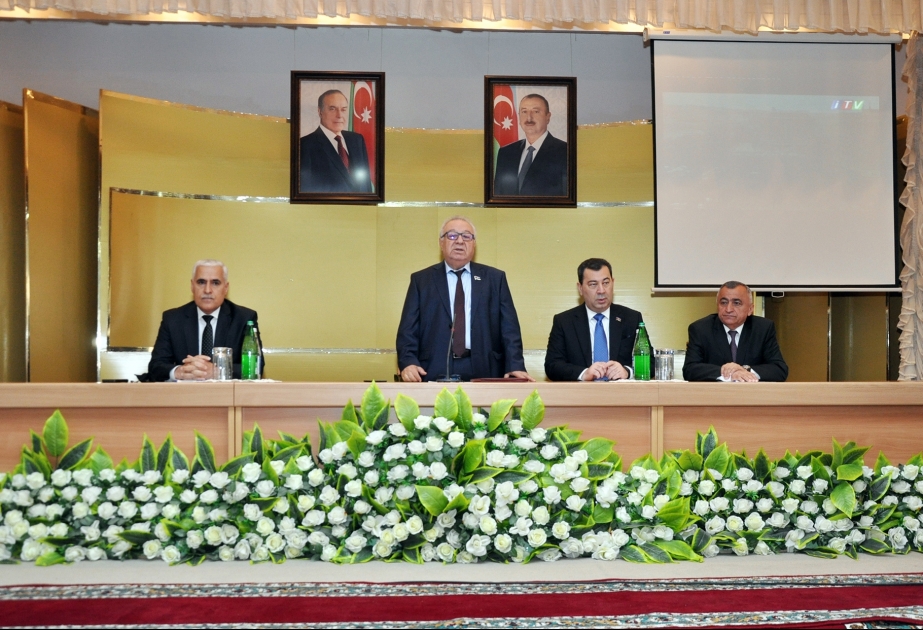 Xətai rayonunda ulu öndər Heydər Əliyevin anadan olmasının 96 illiyinə həsr olunan tədbir keçirilib