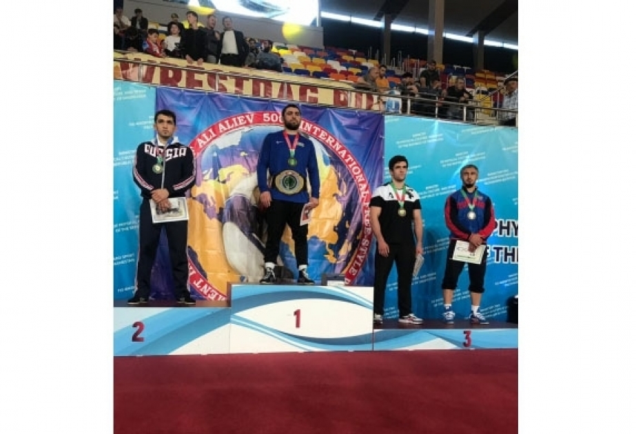 Azerbaijani freestyle wrestlers win three medals in Dagestan