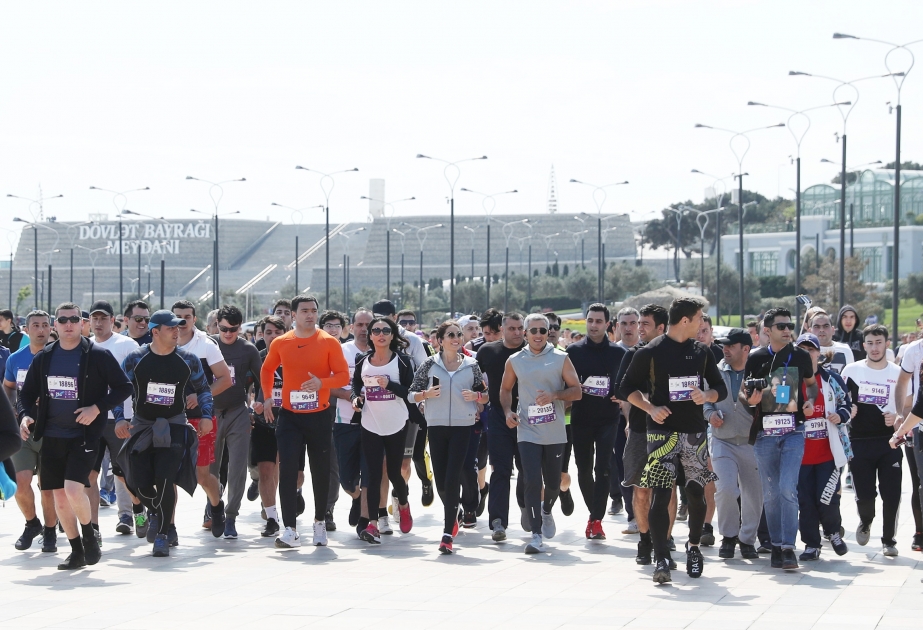Bakú acoge la Maratón de Bakú 2019