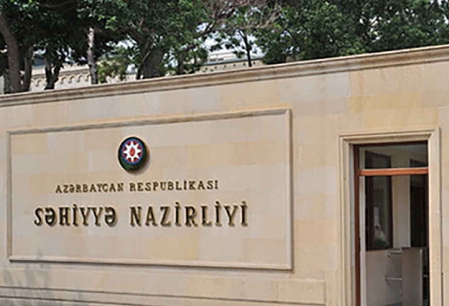 Səhiyyə Nazirliyi Salyanda mikroavtobusun qəzaya düşməsi ilə bağlı ilkin məlumat yayıb