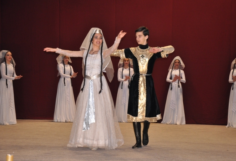 Abşeronda "Alovlu Qafqaz” III uşaq–gənclərin folklor rəqs və yaradıcılıq festivalı keçirilib