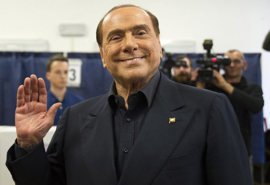 82 yaşlı Silvio Berluskoni yeni seçkilərə hazır olduğunu bəyan edib