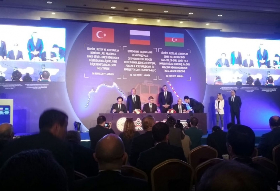 Ankarada Azərbaycan, Rusiya və Türkiyə dəmir yolları arasında əməkdaşlığa dair anlaşma memorandumu imzalanıb VİDEO