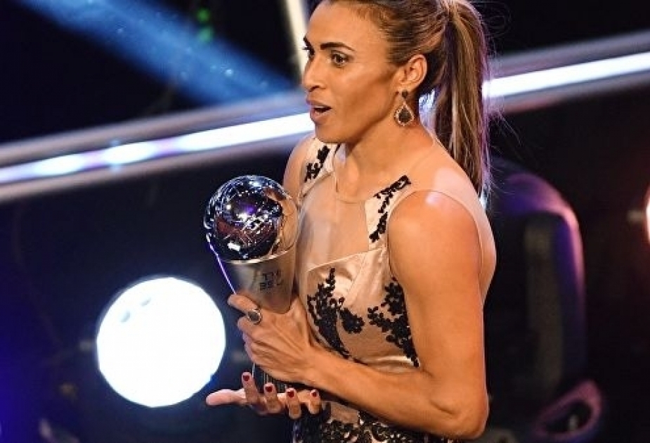FIFA qadın futbolunda iki yeni illik mükafat təsis edib