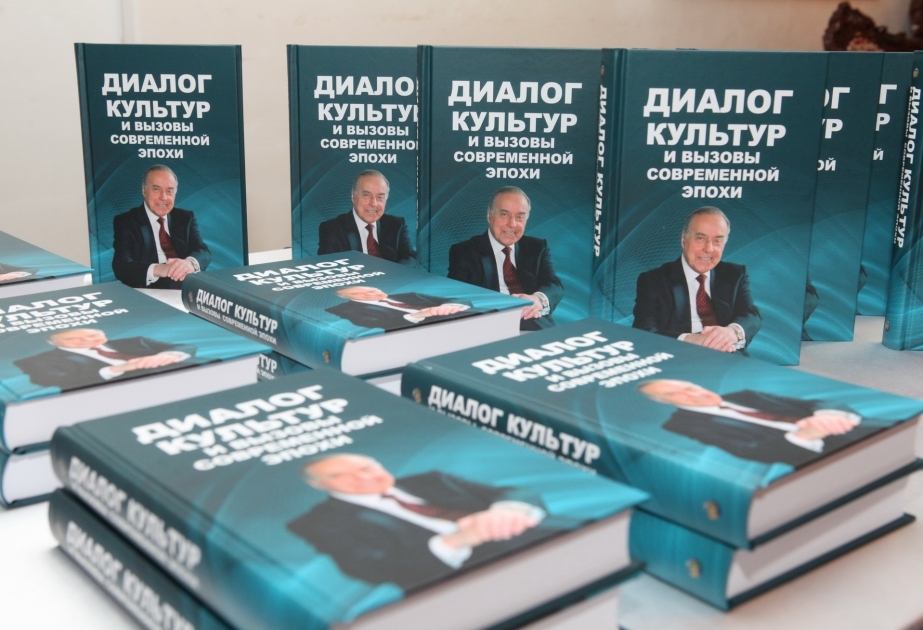 Moskvada ümummilli lider Heydər Əliyevin anadan olmasının 96-cı ildönümü şərəfinə rəsmi qəbul təşkil olunub