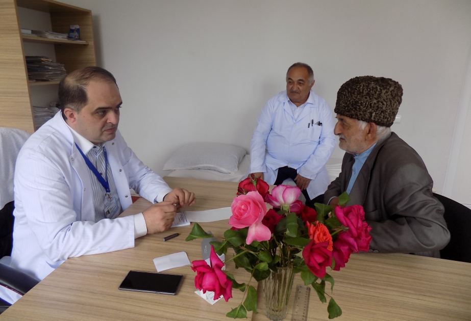 Dövlət Gömrük Komitəsinin Tibbi Xidmət İdarəsinin səyyar hospitalı Astarada xeyriyyə aksiyası keçirir