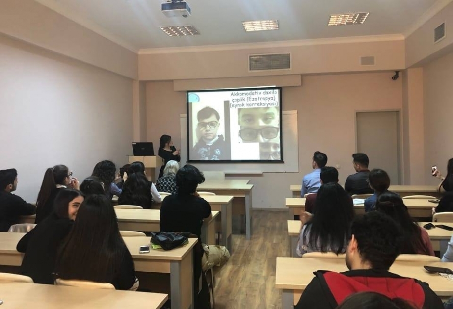 Tibb Universitetində “Anadangəlmə çəpliklər və onların müalicəsi” mövzusunda seminar keçirilib