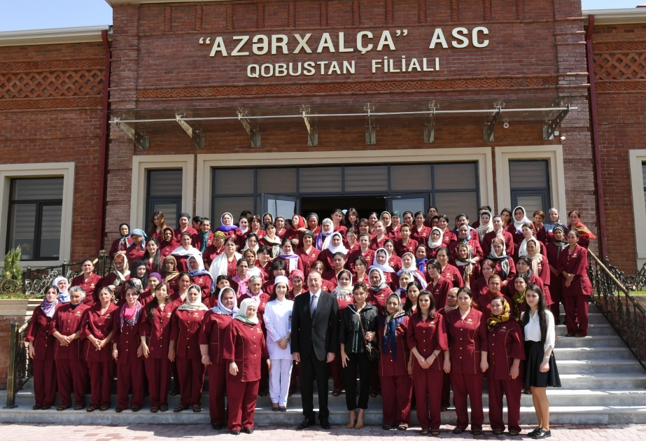 President Ilham Aliyev and first lady Mehriban Aliyeva inaugurated Gobustan branch of "Azerkhalcha" OJSC VIDEO