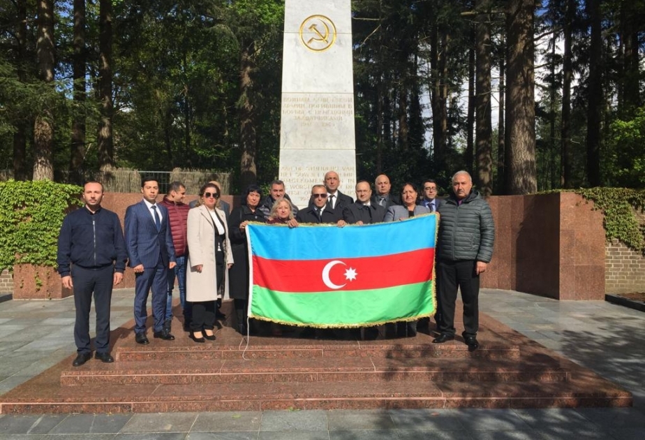 Niderlandda Milli Qəhrəman Məmməd Məmmədovun xatirəsi yad olunub