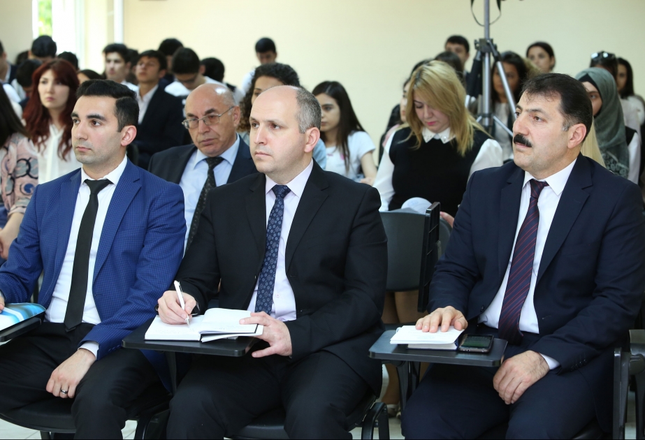 Aİİ-də elmi-praktik konfrans: Heydər Əliyev siyasəti və din təhsili
