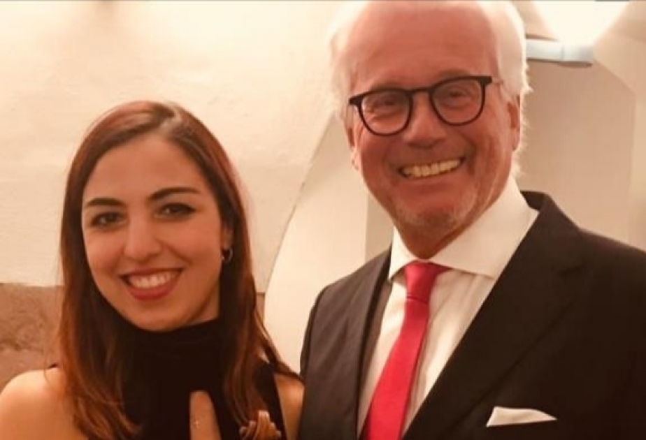 Fəxri Konsul Otto Hauzer: gənc skripkaçı Fəridə Rüstəmova musiqi səhnəsində yüksələn ulduzdur