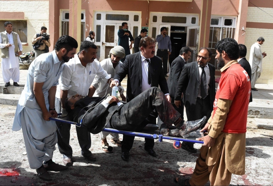 8 killed, 25 injured in blast near Sufi shrine in Pakistan